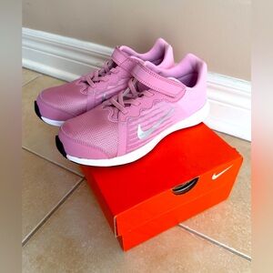 Brand new Nike Sneakers youth size 3